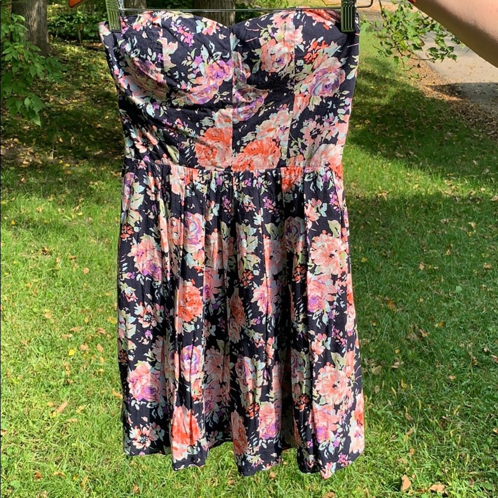 Aqua brand strapless dress